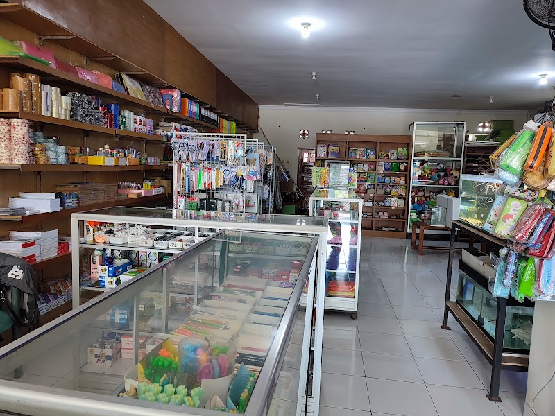 Khayra Copy Center: Solusi Dokumen Cepat di Jantung Patimuan